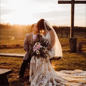 Meet your Posher, Chloe